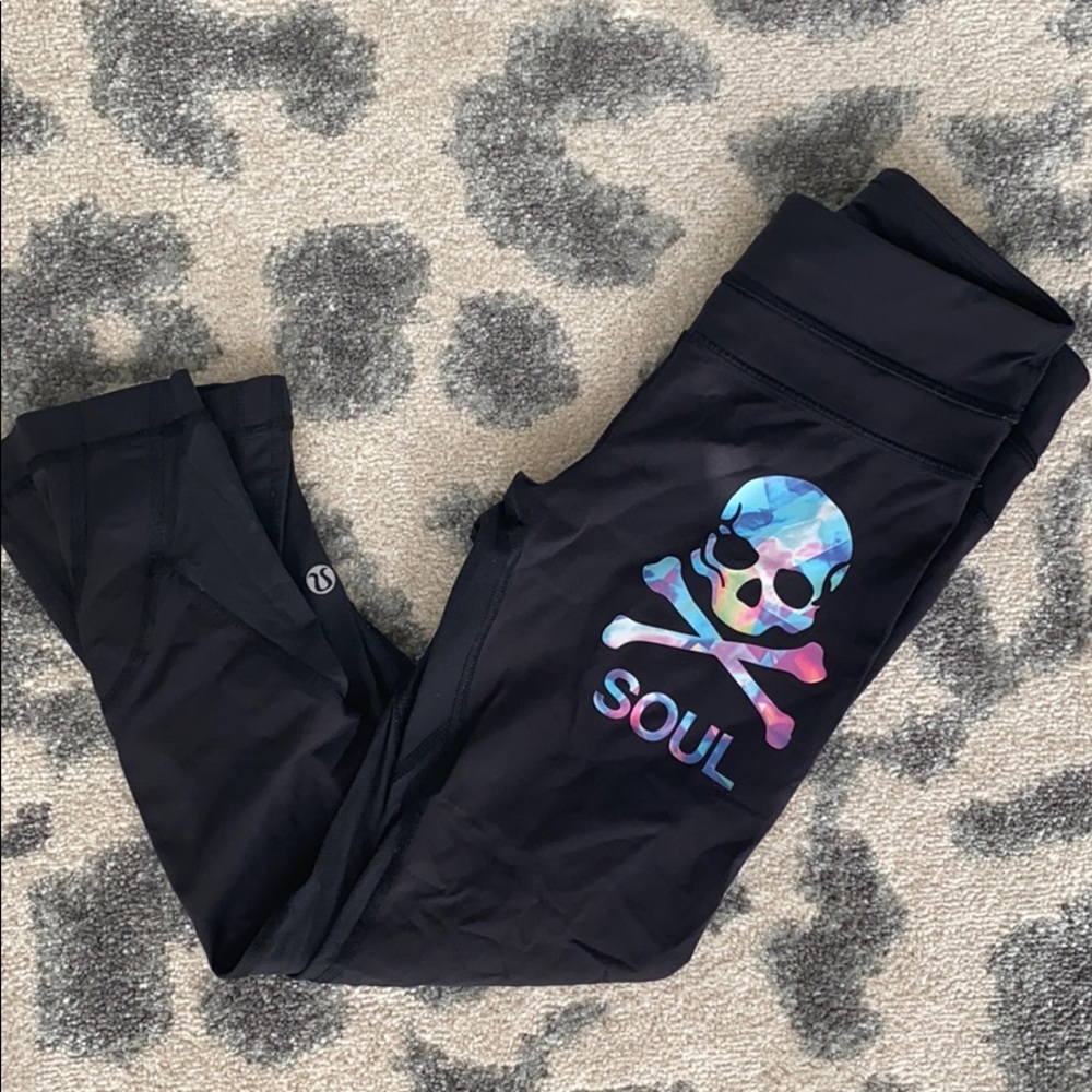 Lululemon x SoulCycle OG skull rainbow leggings
